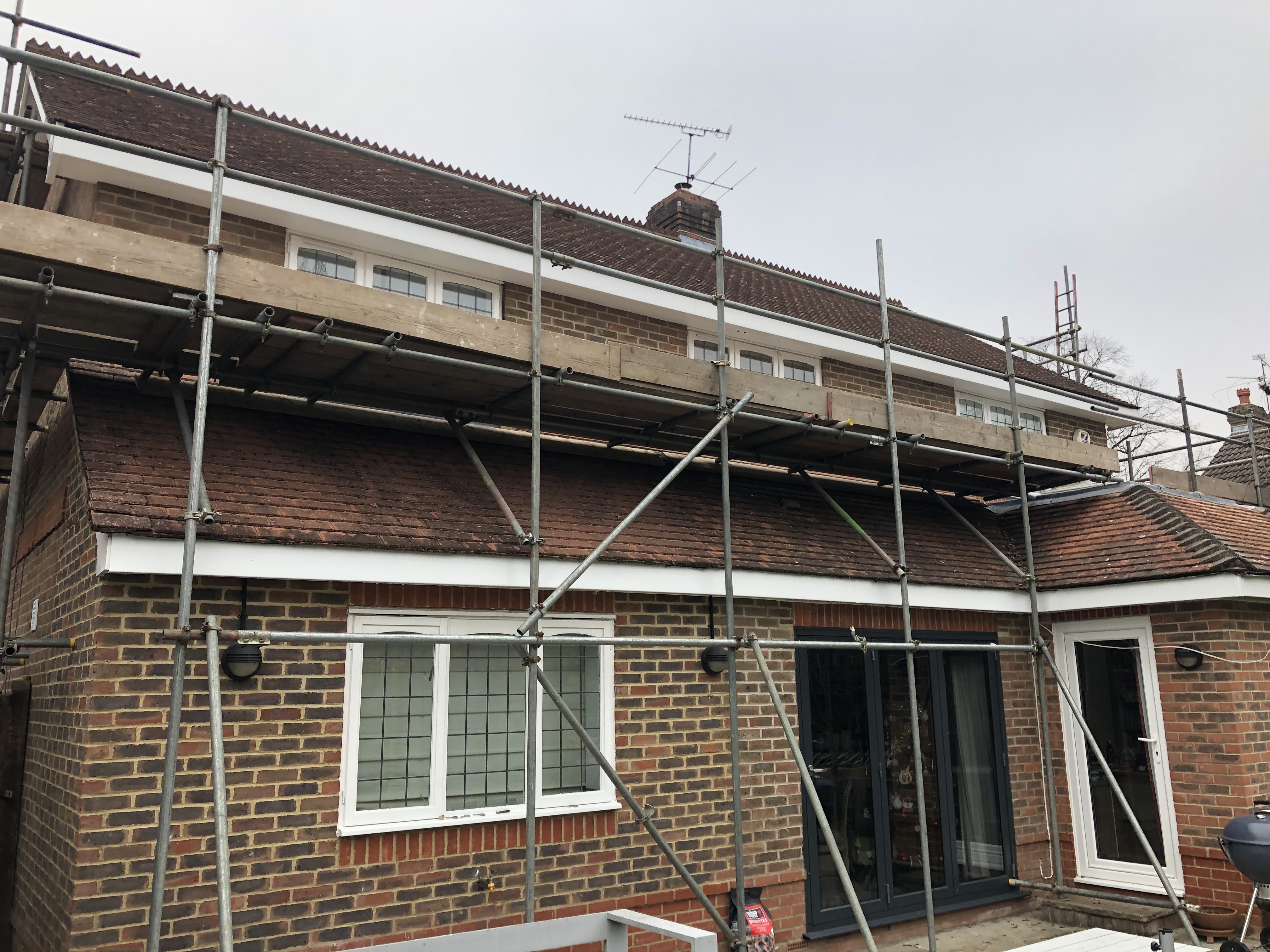 Wider view of a finished roof